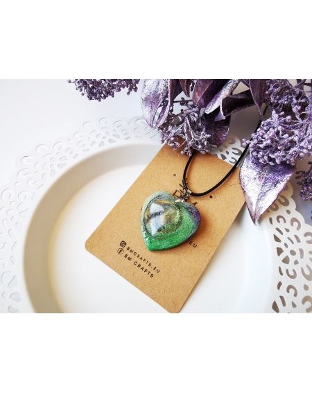 Emerald spring series I green valley necklace