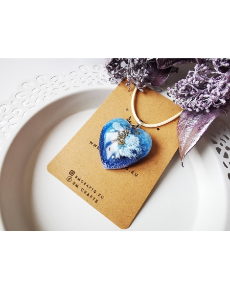 Blue Lagoon series I Seashell necklace